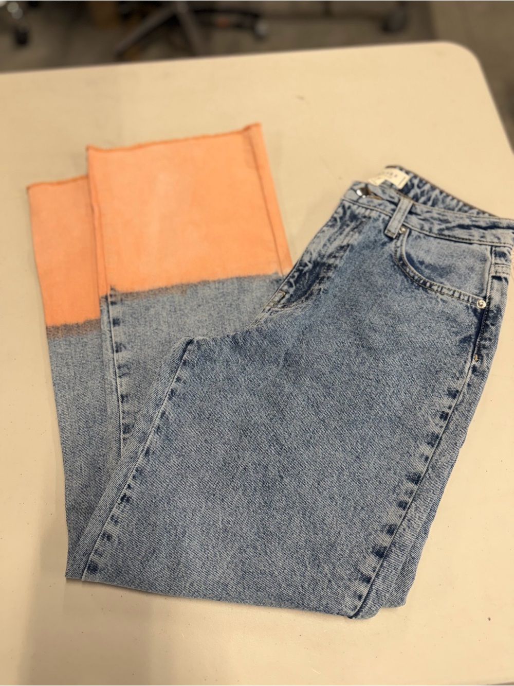 Harper Straight-Leg Jeans with Peach Dip Hem